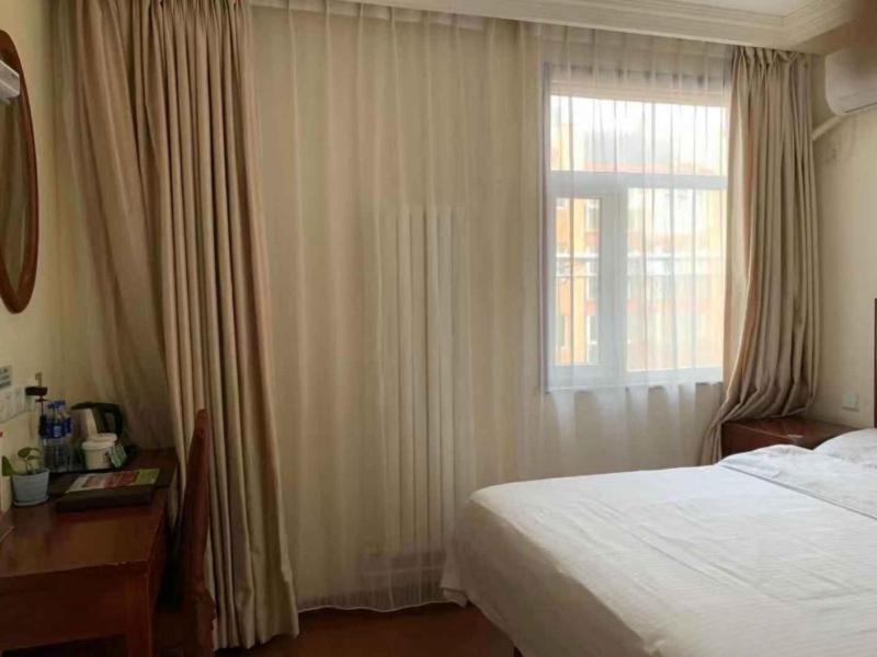 Greentree Inn Beijing Tongzhou Guoyuan Xinhualian Express Hotel Eksteriør billede